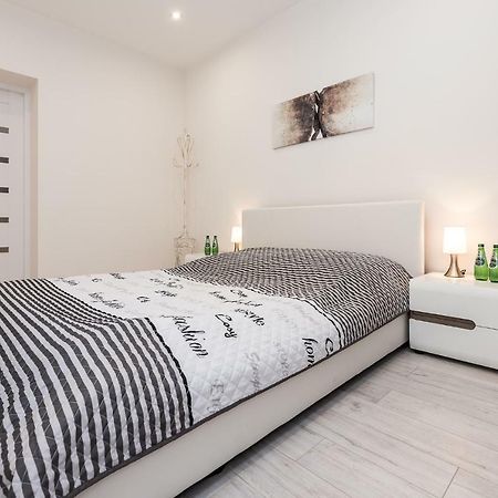 Apartament Silesian Vip ซาบเช ภายนอก รูปภาพ